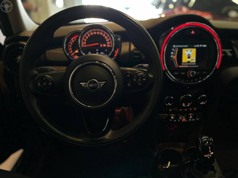 MINI - COOPER 1.5 12V TURBO NAVI 4P AUTOMÁTICO - 2018/2019 - CINZA - R$ 112.900,00