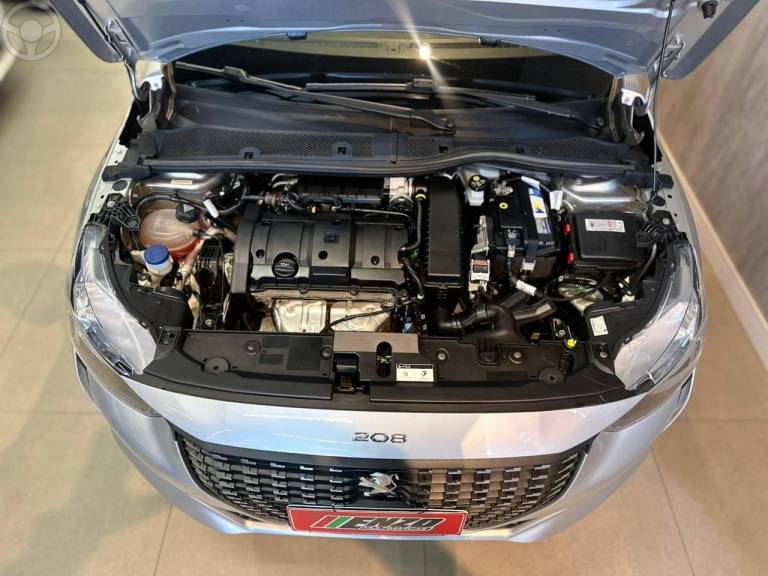 PEUGEOT - 208 1.6 ACTIVE PACK 16V FLEX 4P AUTOMÁTICO - 2020/2021 - PRATA - R$ 71.900,00