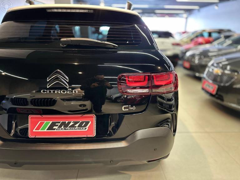 CITROËN - C4 CACTUS 1.6 VTI FEEL PACK FLEX 4P AUTOMATICO - 2019/2020 - PRETA - R$ 74.900,00