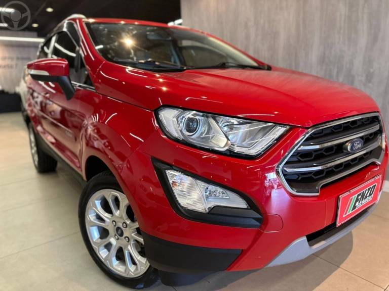 FORD - ECOSPORT 2.0 TITANIUM 16V FLEX 4P AUTOMÁTICO - 2018/2019 - VERMELHA - R$ 79.900,00