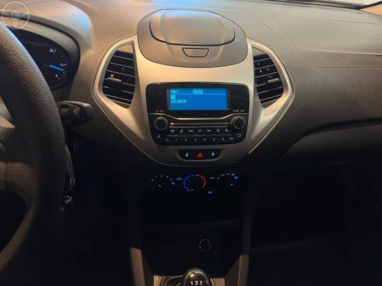 FORD - KA 1.0 SE PLUS 12V FLEX 4P MANUAL - 2018/2019 - BRANCA - R$ 48.900,00