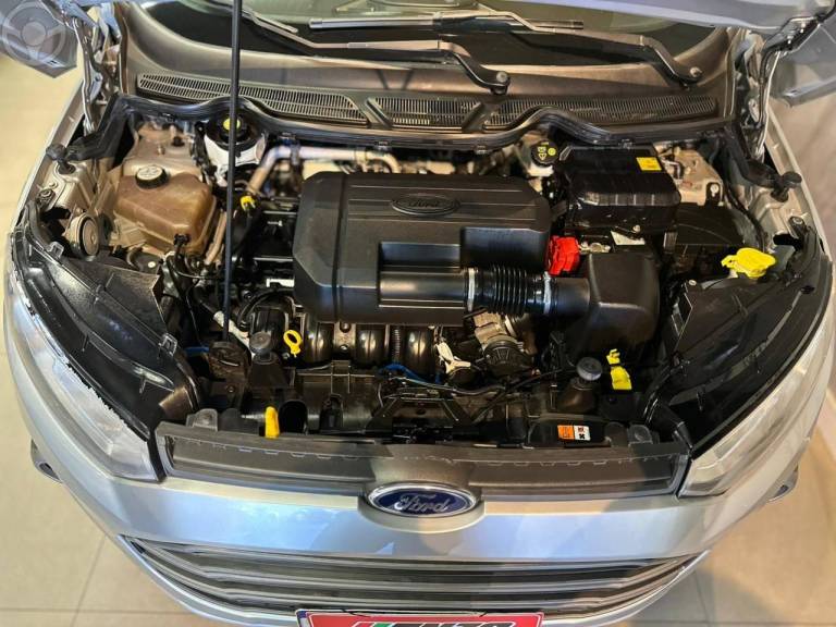 FORD - ECOSPORT 2.0 FREESTYLE 16V FLEX 4P AUTOMÁTICO - 2014/2015 - PRATA - R$ 57.900,00