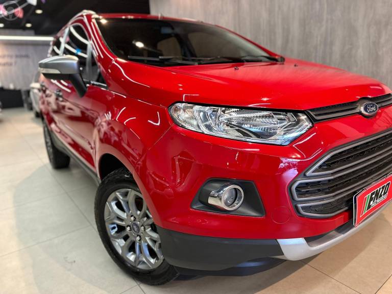 FORD - ECOSPORT 1.6 FREESTYLE 8V FLEX 4P MANUAL - 2012/2013 - VERMELHA - R$ 53.900,00
