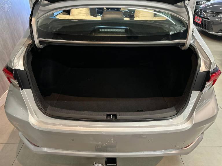 TOYOTA - COROLLA 1.8 ALTIS PREMIUM 16V HÍBRIDO 4P AUTOMÁTICO - 2021/2022 - PRATA - R$ 143.900,00