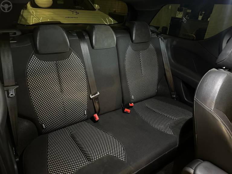 CITROËN - DS3 1.6 THP 16V 2P MANUAL - 2012/2013 - VERMELHA - R$ 64.900,00