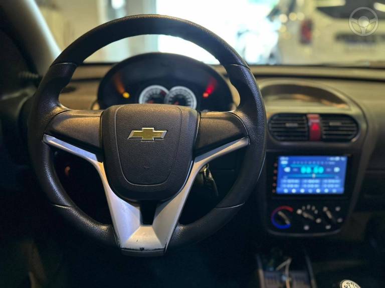 CHEVROLET - CORSA 1.4 MPFI MAXX 8V FLEX 4P MANUAL - 2010/2011 - CINZA - R$ 34.900,00