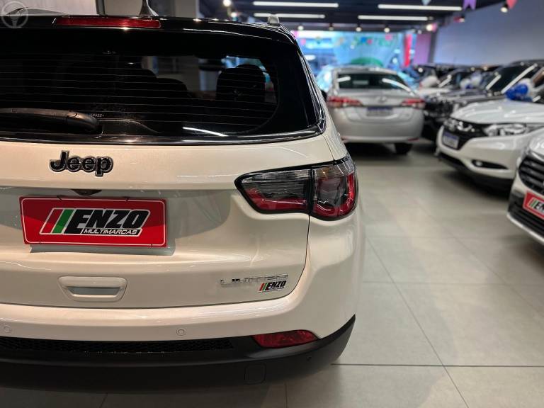 JEEP - COMPASS 2.0 16V FLEX LIMITED AUTOMÁTICO - 2019/2019 - BRANCA - R$ 112.900,00