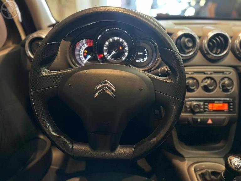 CITROËN - C3 1.5 TENDANCE 8V FLEX 4P MANUAL - 2014/2015 - BRANCA - R$ 44.900,00