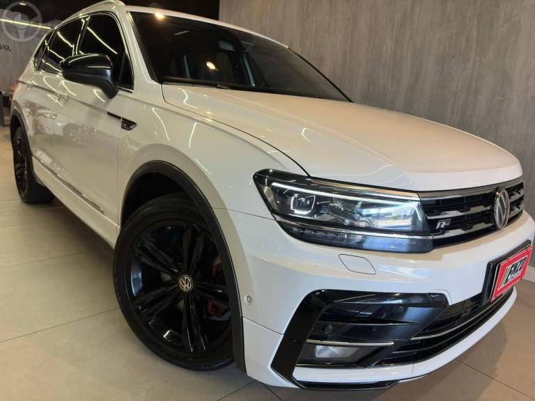 VOLKSWAGEN - TIGUAN 2.0 ALLSPACE R-LINE 350 TSI 4X4 4P - 2019/2020 - BRANCA - R$ 168.900,00