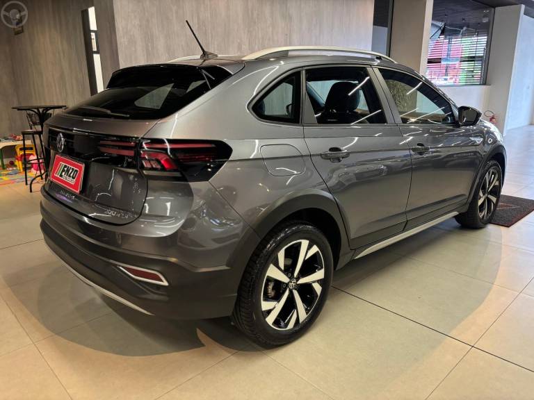 VOLKSWAGEN - NIVUS 1.0 TSI HIGHLINE FLEX 4P AUTOMÁTICO - 2021/2021 - CINZA - R$ 108.900,00