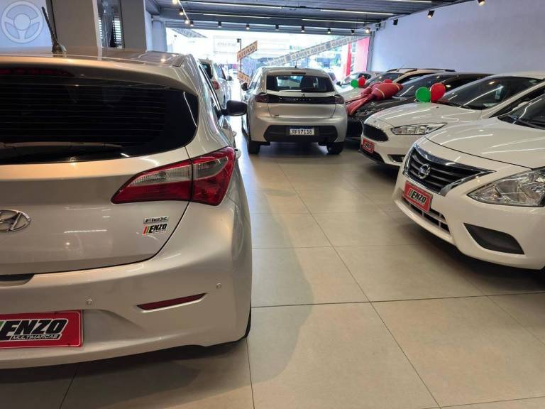HYUNDAI - HB20 1.0 COMFORT 12V FLEX 4P MANUAL - 2015/2015 - PRATA - R$ 45.900,00