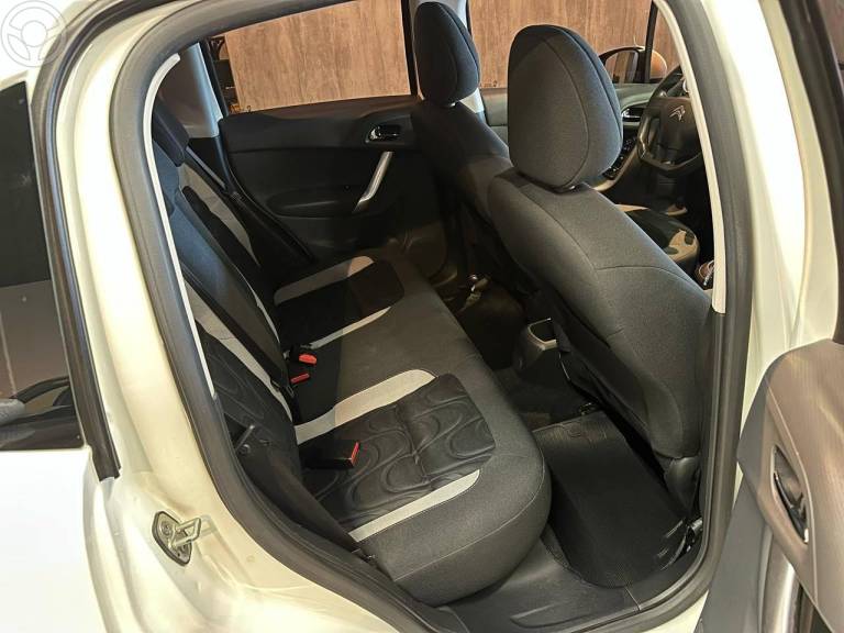 CITROËN - C3 1.5 TENDANCE 8V FLEX 4P MANUAL - 2014/2015 - BRANCA - R$ 44.900,00