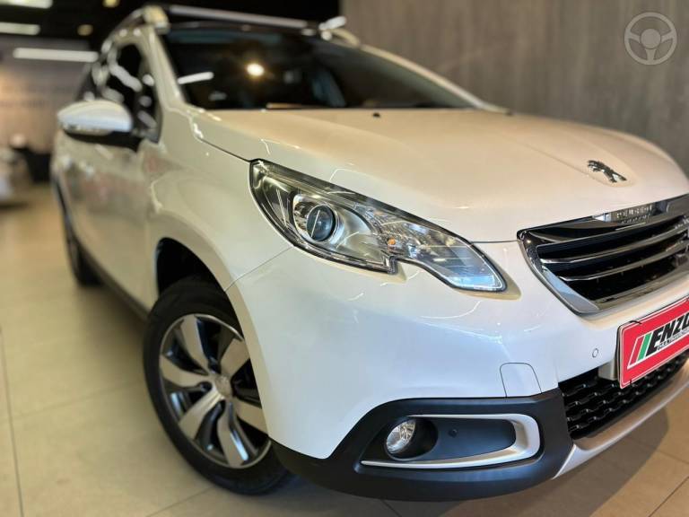 PEUGEOT - 2008 1.6 16V FLEX GRIFFE 4P AUTOMÁTICO - 2017/2017 - BRANCA - R$ 57.900,00