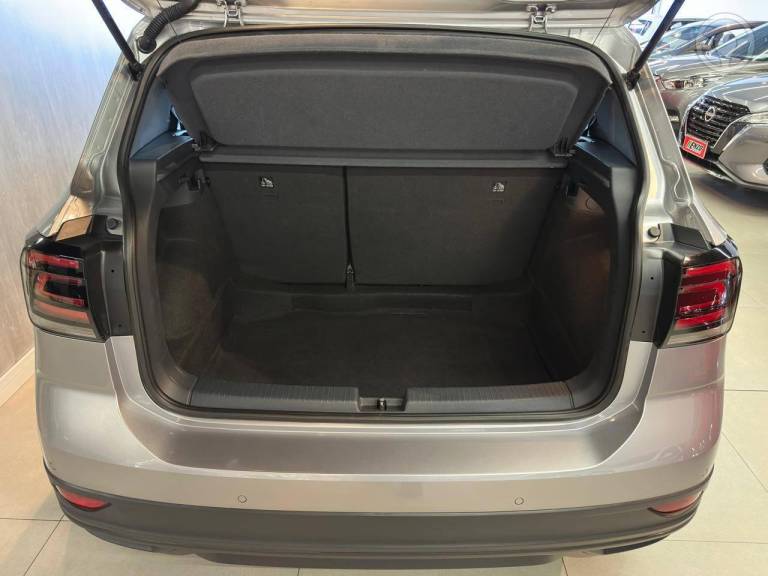 VOLKSWAGEN - T-CROSS 1.0 TSI 200 SENSE AUTOMÁTICO - 2023/2024 - PRATA - R$ 104.900,00