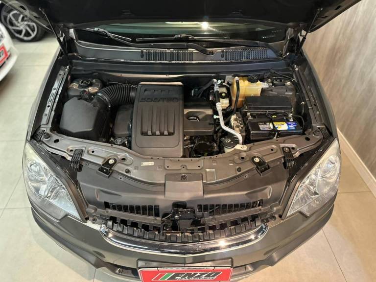 CHEVROLET - CAPTIVA 2.4 FWD SPORT 16V 4P AUTOMÁTICO - 2012/2012 - CINZA - R$ 42.900,00