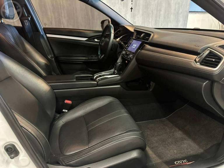 HONDA - CIVIC 2.0 EXL 16V FLEX 4P AUTOMÁTICO - 2017/2017 - BRANCA - R$ 110.900,00