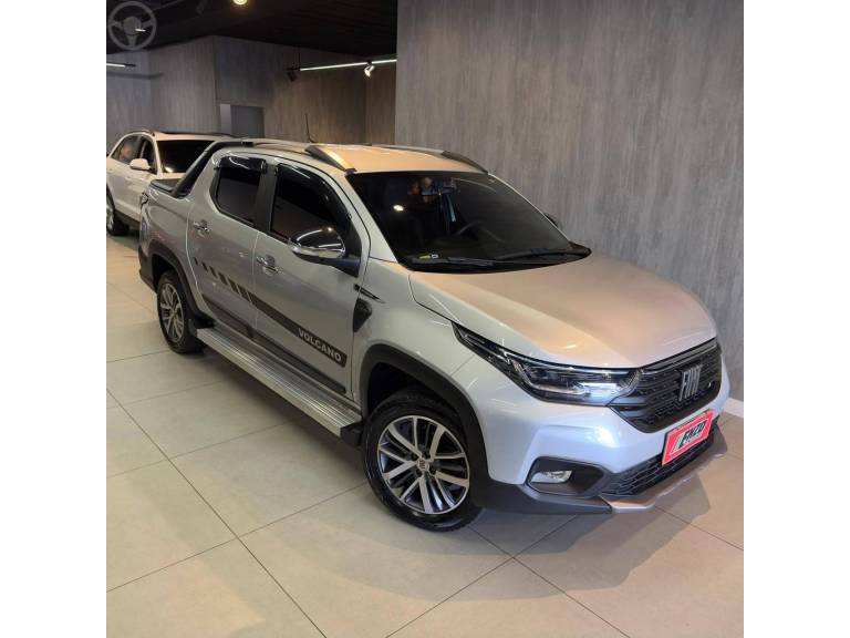 FIAT - STRADA 1.3 VOLCANO CD 8V FLEX 4P MANUAL - 2022/2022 - PRATA - R$ 105.900,00