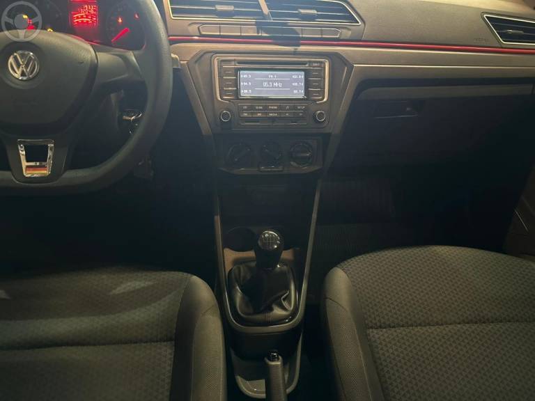 VOLKSWAGEN - GOL 1.0 12V MPI TOTALFLEX 4P MANUAL - 2019/2020 - BRANCA - R$ 48.900,00