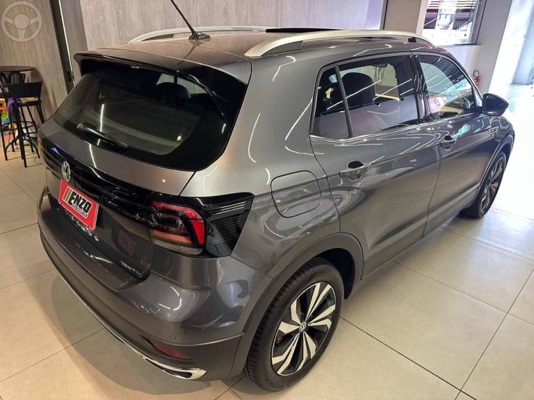 VOLKSWAGEN - T-CROSS 1.4 HIGHLINE TSI 16V FLEX 4P AUTOMÁTICO - 2020/2021 - CINZA - R$ 117.900,00