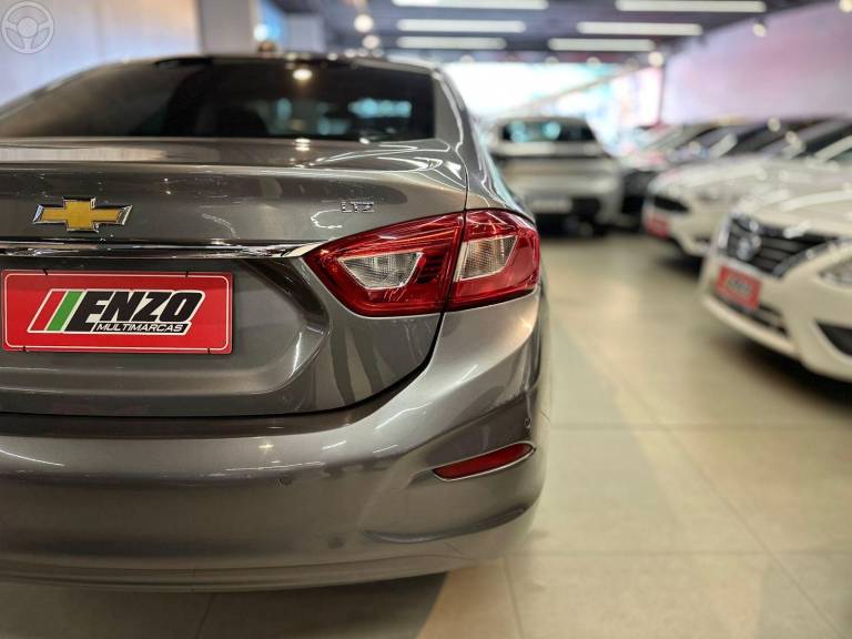 CHEVROLET - CRUZE 1.4 TURBO LTZ 16V FLEX 4P AUTOMÁTICO - 2017/2017 - CINZA - R$ 82.900,00