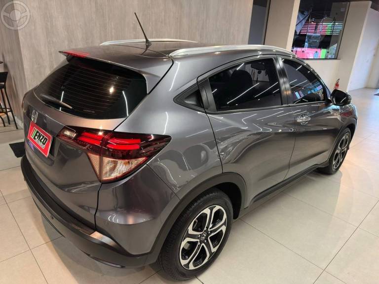 HONDA - HR-V 1.8 16V FLEX TOURING 4P AUTOMÁTICO - 2018/2018 - CINZA - R$ 107.900,00