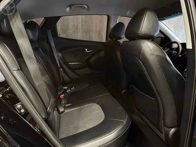 HYUNDAI - IX35 2.0 16V FLEX 4P AUTOMÁTICO - 2016/2017 - PRETA - R$ 84.900,00