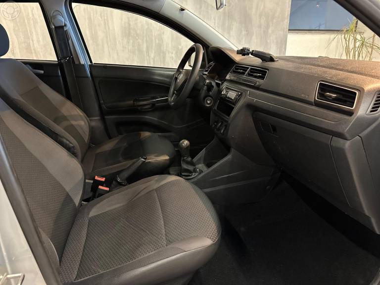 VOLKSWAGEN - GOL 1.0 12V MPI TOTALFLEX 4P MANUAL - 2018/2019 - PRATA - R$ 46.900,00