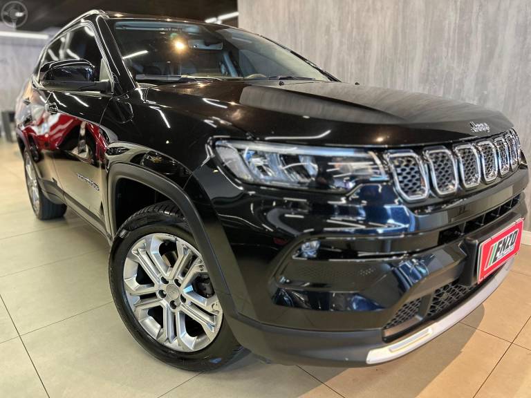 JEEP - COMPASS 1.3 LONGITUDE T270 16V TURBO 4X2 FLEX 4P AUTOMÁTICO - 2022/2022 - PRETA - R$ 134.900,00