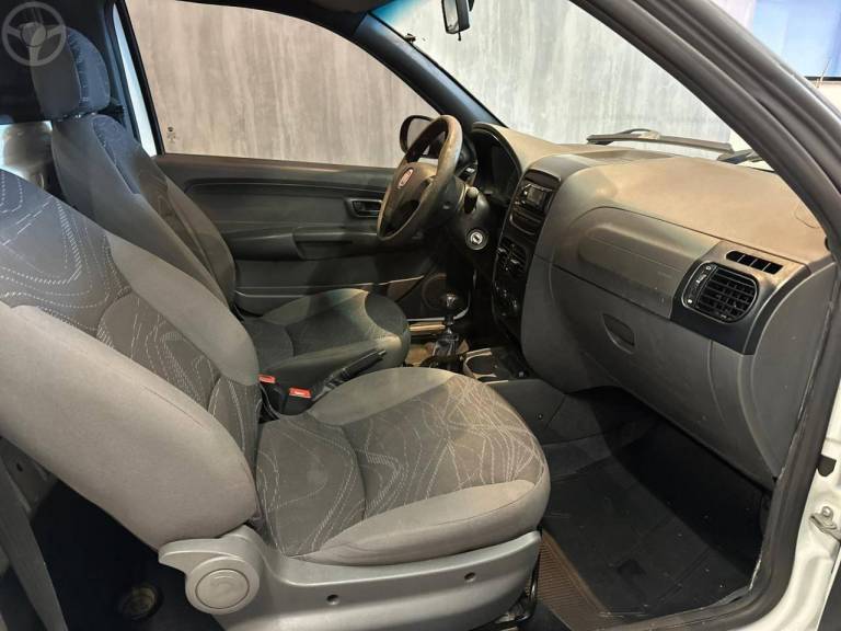 FIAT - STRADA 1.4 MPI HARD WORKING CS 8V FLEX 2P MANUAL - 2019/2020 - BRANCA - R$ 54.900,00