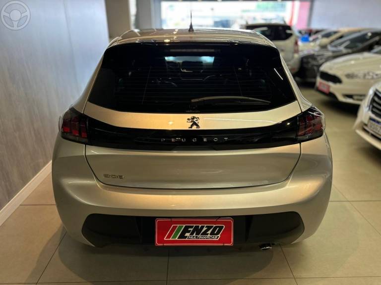 PEUGEOT - 208 1.6 GRIFFE 16V FLEX 4P AUTOMÁTICO - 2021/2021 - PRATA - R$ 85.900,00