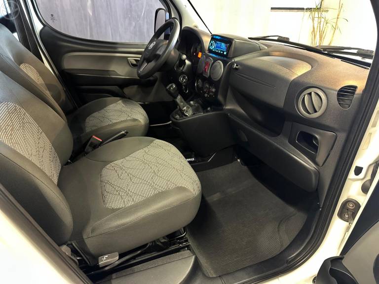 FIAT - DOBLÓ 1.8 MPI CARGO FLEX 4P MANUAL - 2021/2021 - BRANCA - R$ 79.900,00