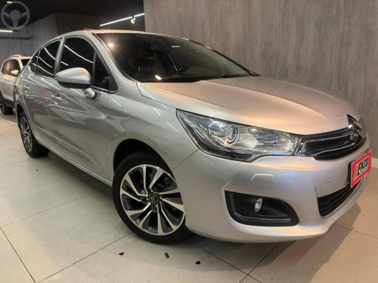 CITROËN - C4 LOUNGE 1.6 EXCLUSIVE 16V TURBO FLEX 4P AUTOMÁTICO - 2017/2018 - PRATA - R$ 64.900,00