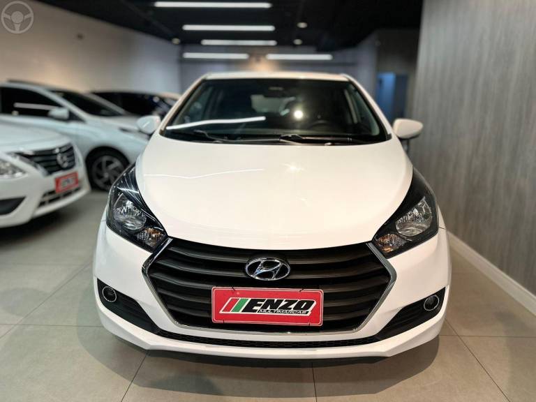 HYUNDAI - HB20 1.6 COMFORT 16V FLEX 4P MANUAL - 2016/2017 - BRANCA - R$ 57.900,00