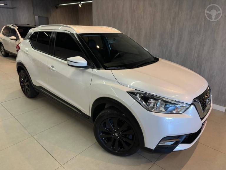 NISSAN - KICKS 1.6 16V FLEX SV 4P XTRONIC - 2020/2021 - BRANCA - R$ 89.900,00