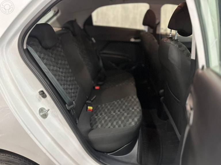 HYUNDAI - HB20 1.6 COMFORT 16V FLEX 4P MANUAL - 2016/2017 - BRANCA - R$ 57.900,00