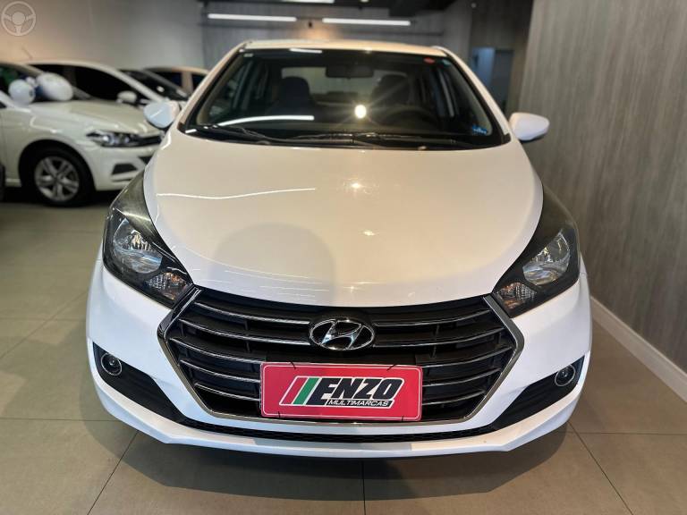 HYUNDAI - HB20S 1.6 COMFORT PLUS 16V FLEX 4P MANUAL - 2016/2016 - BRANCA - R$ 59.900,00