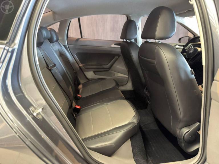 VOLKSWAGEN - VIRTUS 1.0 200 TSI COMFORTLINE AUTOMÁTICO - 2021/2022 - CINZA - R$ 90.900,00