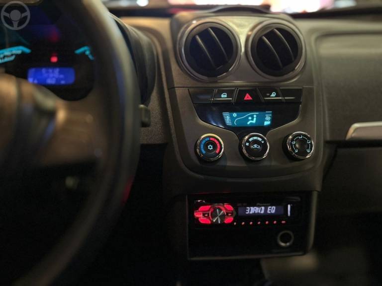 CHEVROLET - MONTANA 1.4 MPFI SPORT CS 8V FLEX 2P MANUAL - 2010/2011 - PRETA - R$ 45.900,00