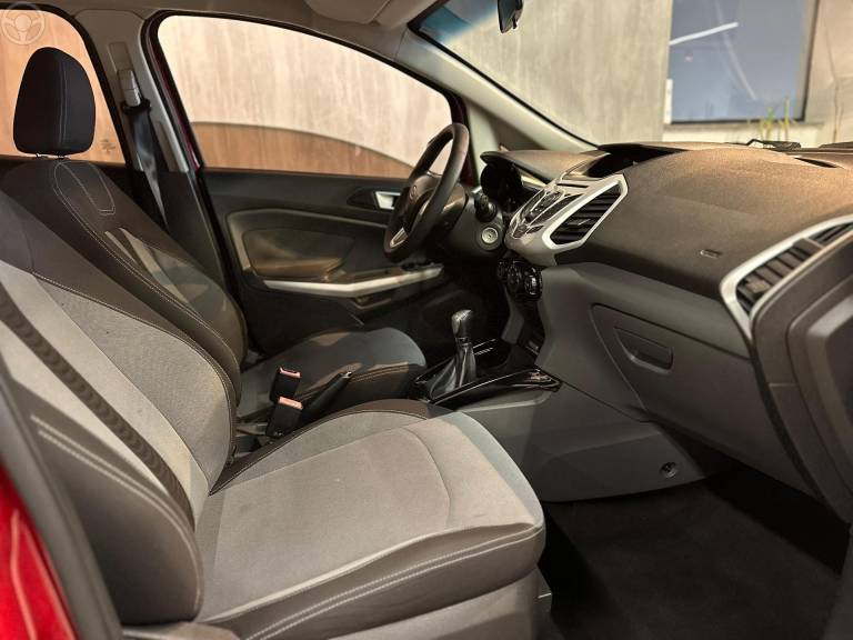 FORD - ECOSPORT 1.6 FREESTYLE 8V FLEX 4P MANUAL - 2012/2013 - VERMELHA - R$ 53.900,00