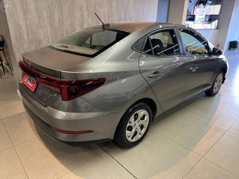 HYUNDAI - HB20S 1.0 COMFORT 12V FLEX 4P MANUAL - 2023/2023 - CINZA - R$ 76.900,00