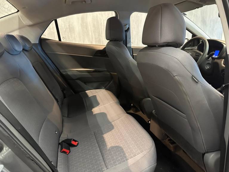 HYUNDAI - HB20S 1.0 COMFORT 12V FLEX 4P MANUAL - 2023/2023 - CINZA - R$ 76.900,00