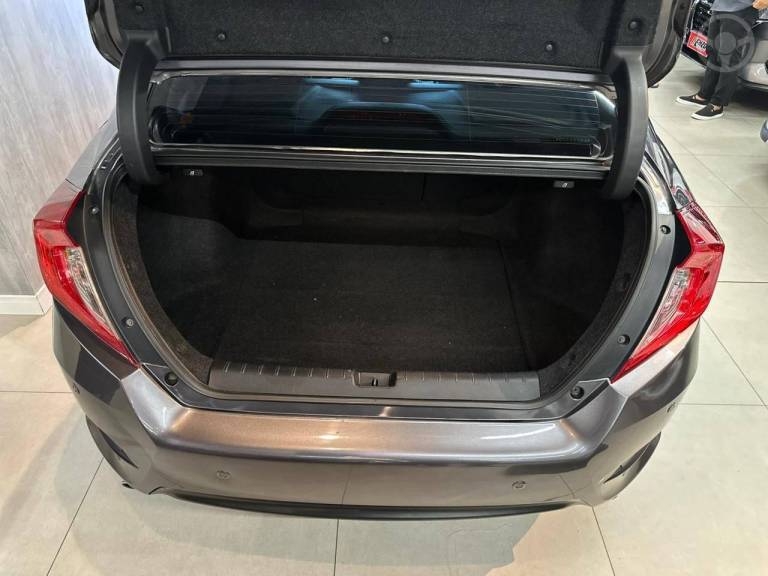 HONDA - CIVIC 1.5 16V TOURING TURBO 4P AUTOMÁTICO - 2017/2017 - CINZA - R$ 125.900,00