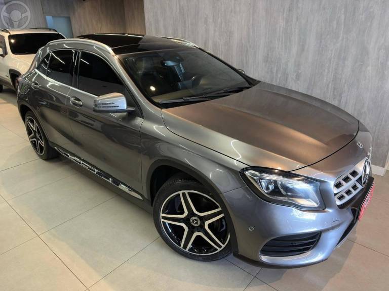 MERCEDES-BENZ - GLA 250 2.0 SPORT 16V TURBO 4X2 4P AUTOMÁTICA - 2018/2018 - CINZA - R$ 149.900,00