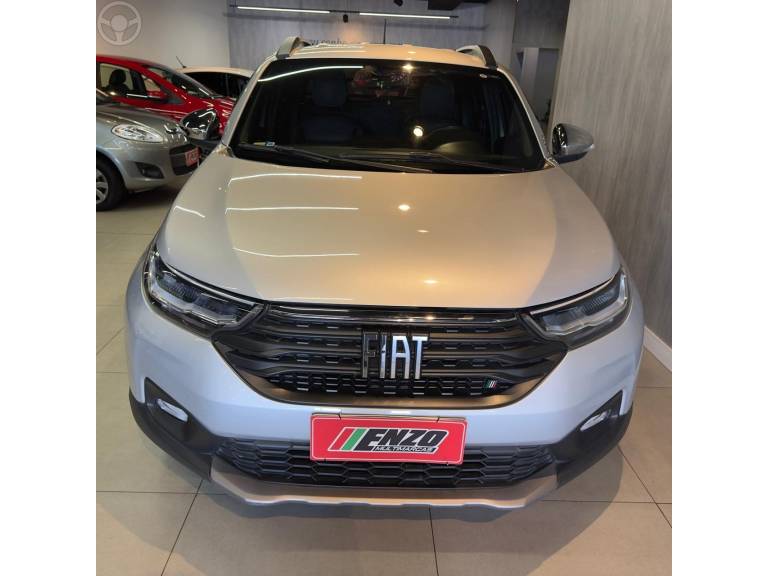 FIAT - STRADA 1.3 VOLCANO CD 8V FLEX 4P MANUAL - 2022/2022 - PRATA - R$ 105.900,00