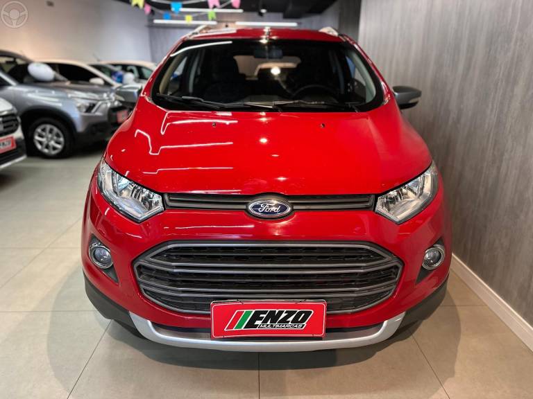 FORD - ECOSPORT 1.6 FREESTYLE 8V FLEX 4P MANUAL - 2012/2013 - VERMELHA - R$ 53.900,00