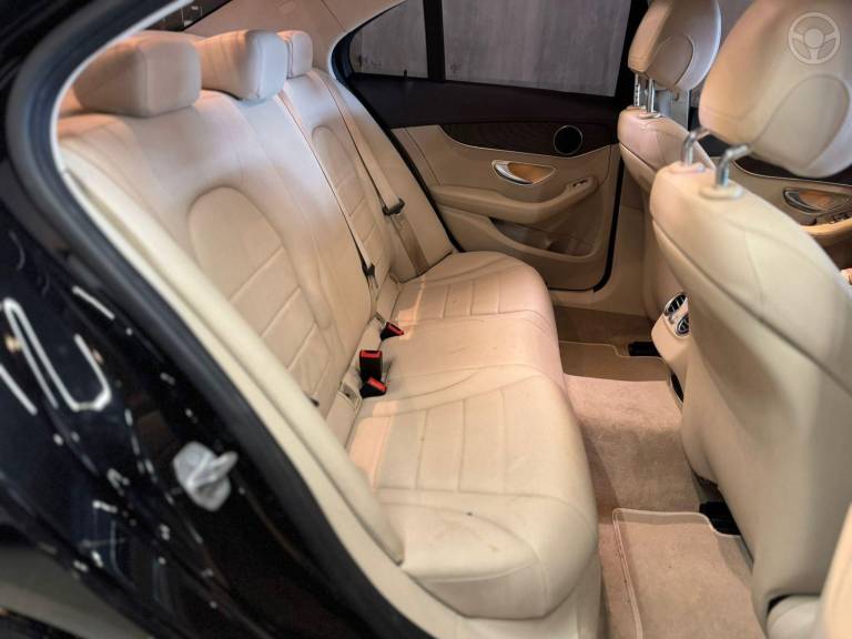 MERCEDES-BENZ - C 180 1.6 CGI 16V TURBO 4P AUTOMÁTICO - 2018/2019 - PRETA - R$ 139.900,00