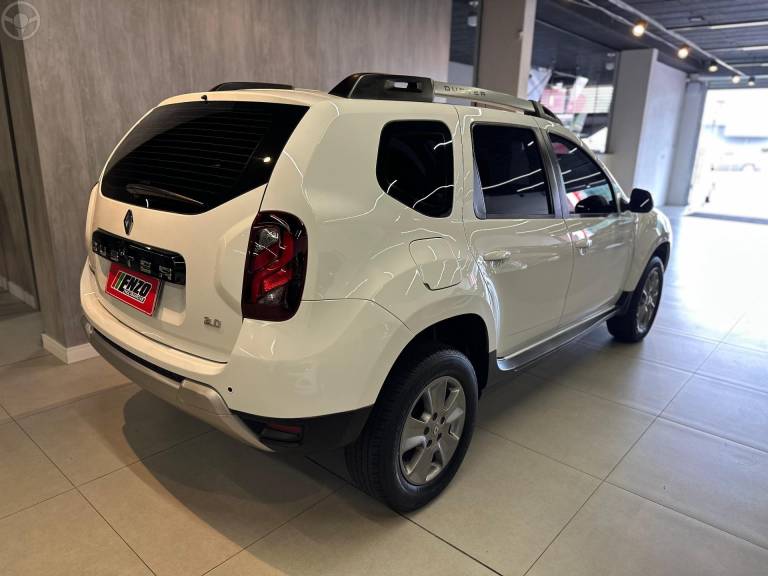 RENAULT - DUSTER 2.0 DYNAMIQUE 4X2 16V FLEX 4P AUTOMÁTICO - 2019/2020 - BRANCA - R$ 78.900,00