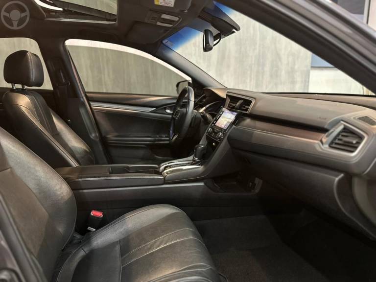 HONDA - CIVIC 1.5 16V TOURING TURBO 4P AUTOMÁTICO - 2017/2017 - CINZA - R$ 125.900,00