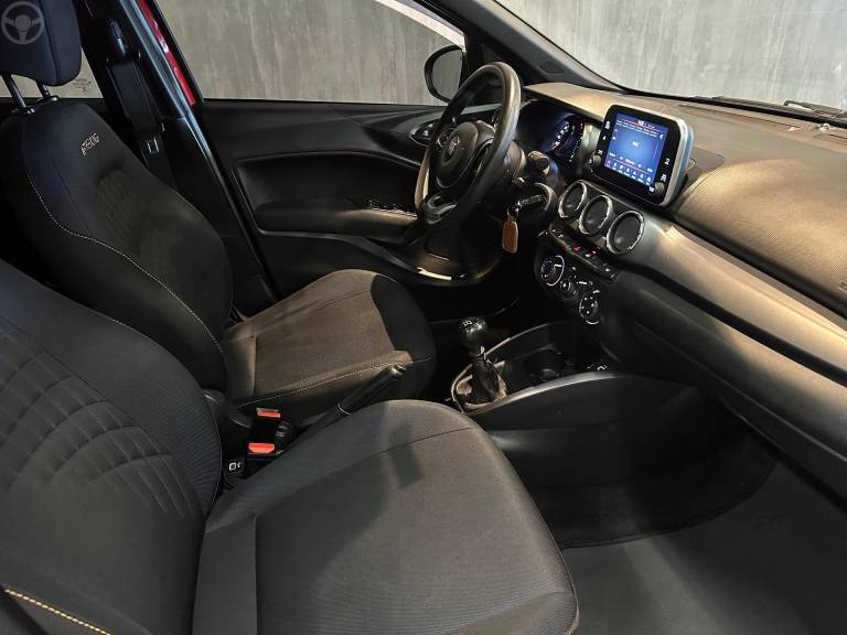 FIAT - ARGO 1.3 FIREFLY TREKKING FLEX 4P MANUAL - 2022/2022 - VERMELHA - R$ 75.900,00