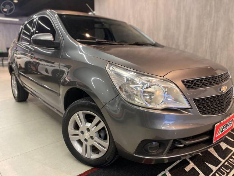 CHEVROLET - AGILE 1.4 MPFI LTZ 8V FLEX 4P MANUAL - 2012/2012 - CINZA - R$ 37.900,00